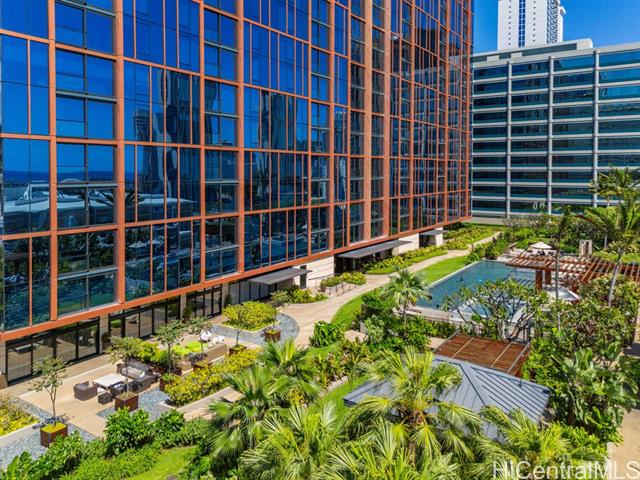 1555 Kapiolani Boulevard, 2002, Honolulu, HI 96814