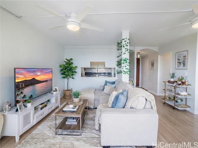 1535 Pensacola Street, 1002, Honolulu, HI 96822