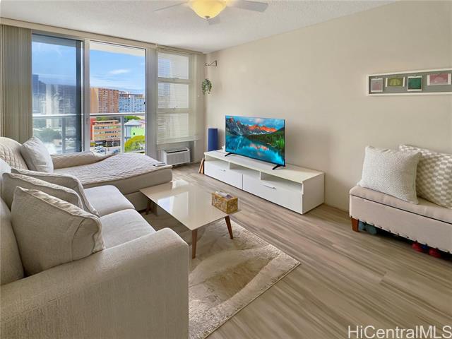 Upcoming 1 of bedrooms 1 of bathrooms Open house in Metro Honolulu on 4/4 @ 1:00PM-3:00PM listed at $477,000