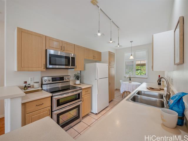 95-982 Wikao Street, L203, Mililani, HI 96789