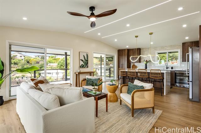 2234 St Louis Drive, Honolulu, HI 96816