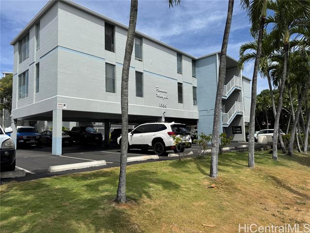 1936 Wilder Avenue, 201, Honolulu, HI 96822