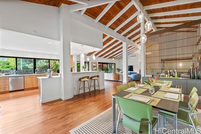 7228 Onohi Street, Honolulu, HI 96825