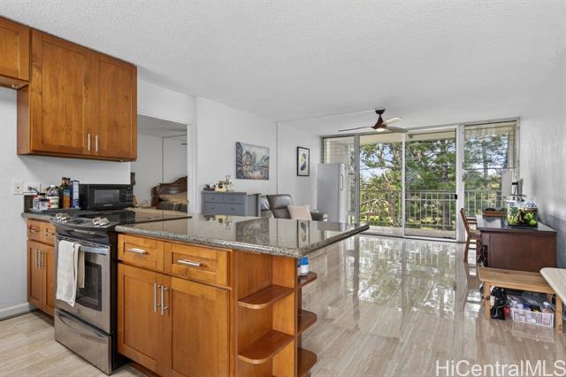 98-703 Iho Place, 1-901, Aiea, HI 96701