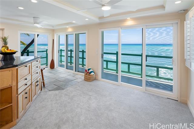 2957 Kalakaua Avenue, 418, Honolulu, HI 96815