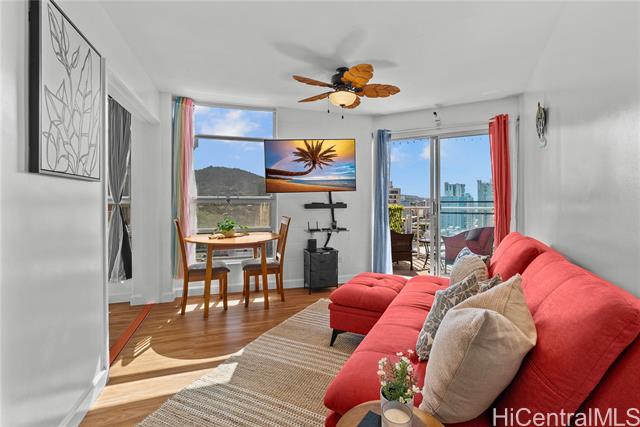 1031 Maunaihi Place, 301, Honolulu, HI 96822