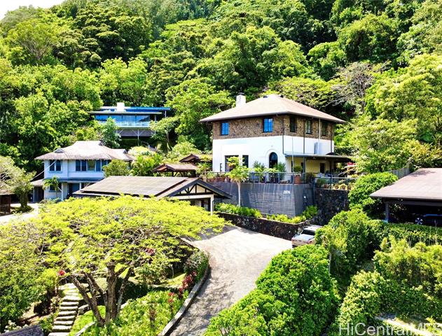 2874 Komaia Place, Honolulu, HI 96822