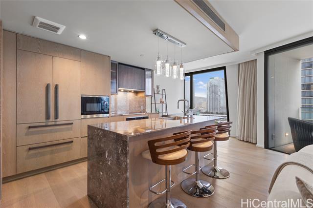 1000 Auahi Street, 1310, Honolulu, HI 96814