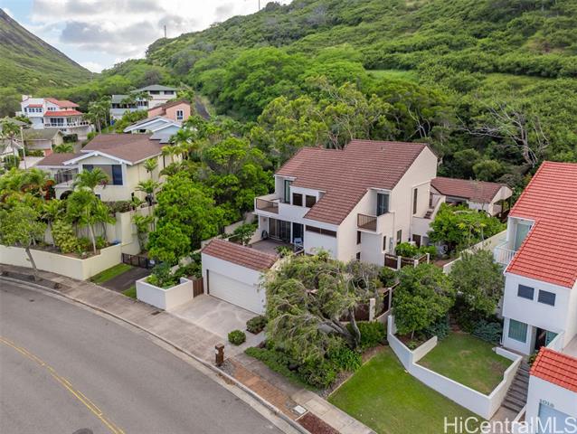 1014 Mokuhano Street, Honolulu, HI 96825
