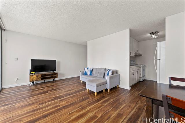 2092 Kuhio Avenue, 1202, Honolulu, HI 96815