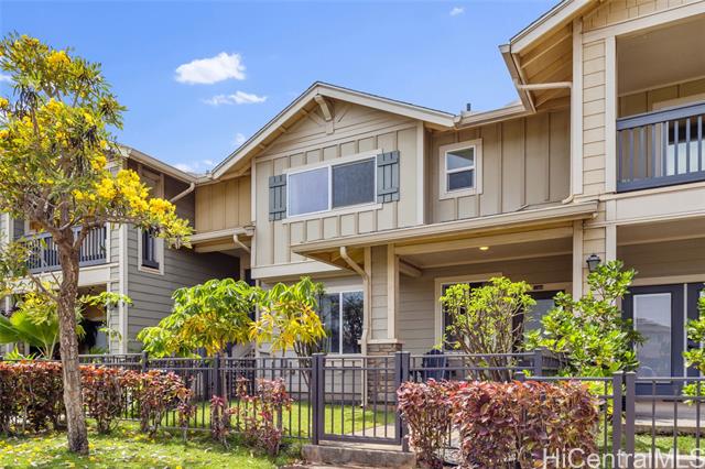 Upcoming 3 of bedrooms 2.5 of bathrooms Open house in Ewa Plain on 4/26 @ 2:00PM-5:00PM listed at $780,000