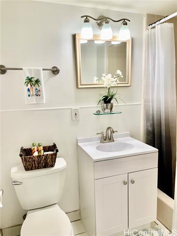 2442 Tusitala Street, 316, Honolulu, HI 96815