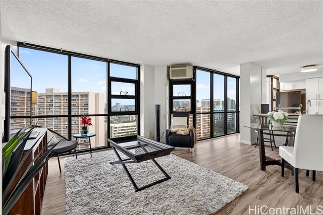 930 Kaheka Street, 1705, Honolulu, HI 96814