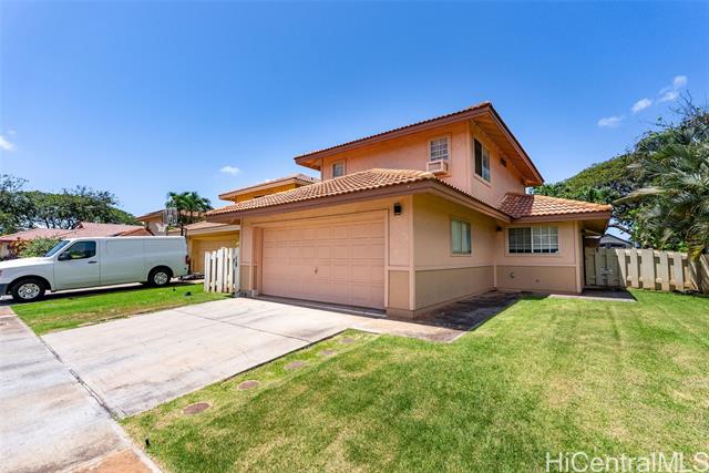 Upcoming 3 of bedrooms 2.5 of bathrooms Open house in Ewa Plain on 5/9 @ 1:00PM-4:00PM listed at $895,000