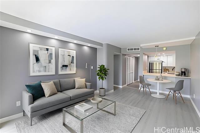 440 Seaside Avenue, 310, Honolulu, HI 96815