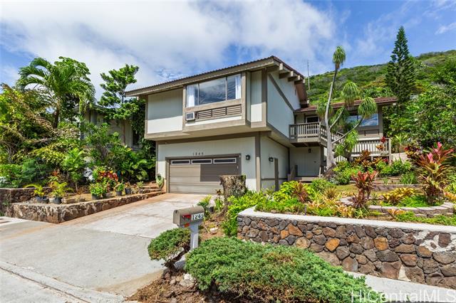 1245 Kaeleku Street, Honolulu, HI 96825