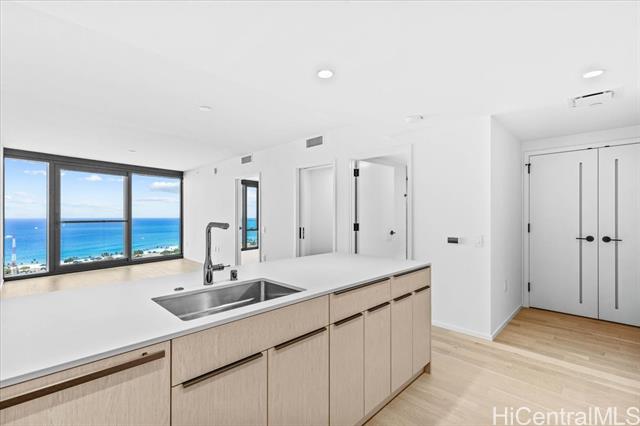 333 Ward Avenue, 3701, Honolulu, HI 96814