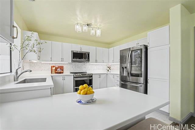 95-1018 Kahakiki Street, Mililani, HI 96789