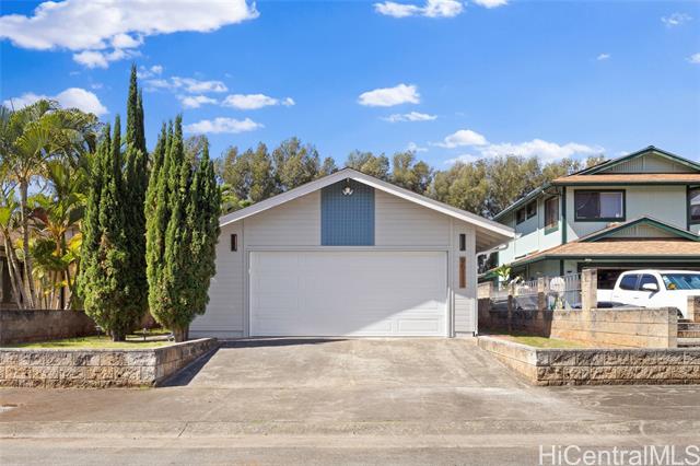 Upcoming 4 of bedrooms 3 of bathrooms Open house in Central on 5/5 @ 9:30AM-11:00AM listed at $1,425,000