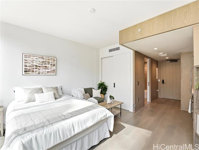 1000 Auahi Street, 633, Honolulu, HI 96814