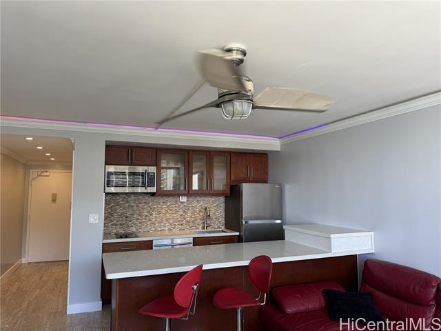 2500 Kalakaua Avenue, 1906, Honolulu, HI 96815