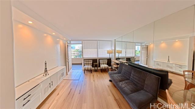 1720 Ala Moana Boulevard, B508, Honolulu, HI 96815