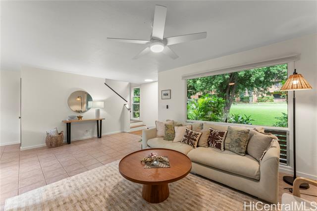 370 Haleloa Place, A206, Honolulu, HI 96821