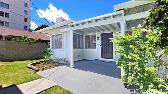 1431 Dominis Street, Honolulu, HI 96822