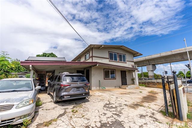 94-203 Kahualii Street, Waipahu, HI 96797