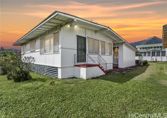 45-127 Waikapoki Road, Kaneohe, HI 96744