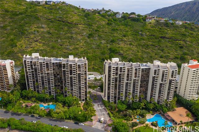521 Hahaione Street, 2/12H, Honolulu, HI 96825