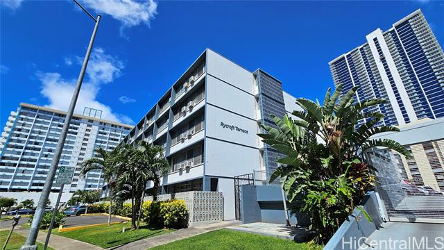 New Condo for sale in Metro Honolulu, $230,000