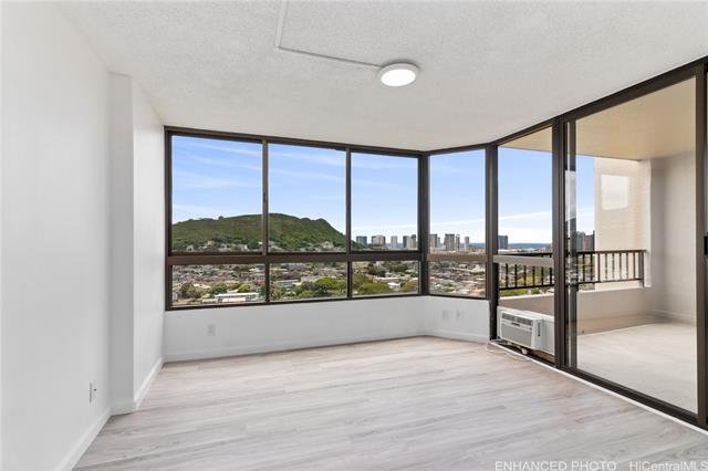55 Judd Street, 2206, Honolulu, HI 96817