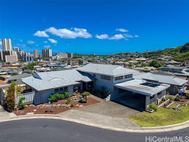 3515 Ala Haukulu Place, Honolulu, HI 96818