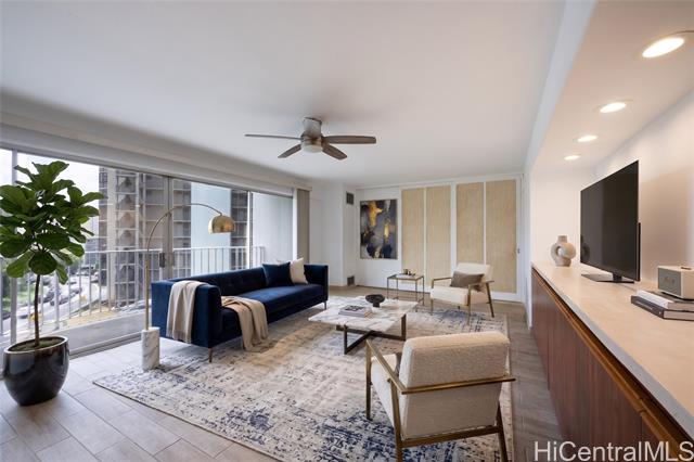710 Lunalilo Street, 402, Honolulu, HI 96813