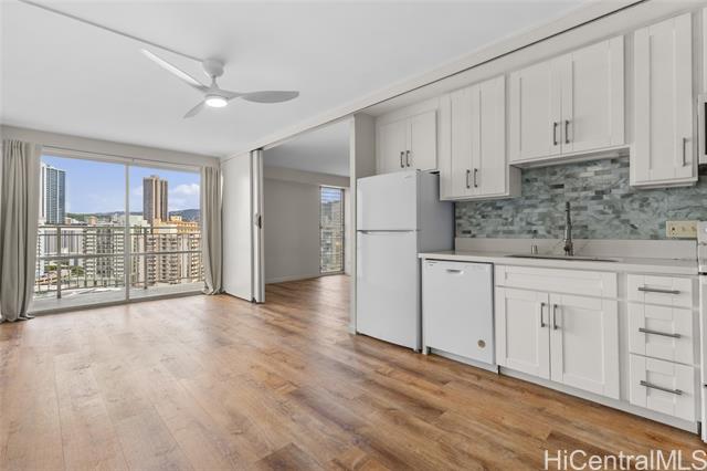 1655 Makaloa Street, 1517, Honolulu, HI 96814
