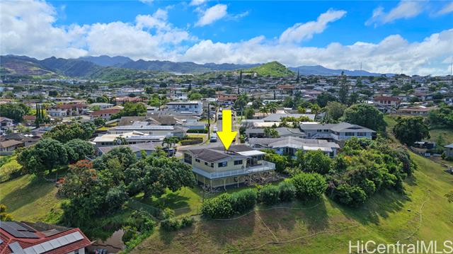 Upcoming 3 of bedrooms 2 of bathrooms Open house in Pearl City on 5/10 @ 2:00PM-5:00PM listed at $1,375,000