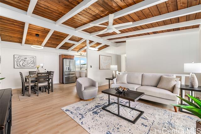 2848 Henry Street, Honolulu, HI 96817