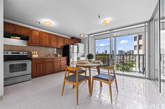 1226 Alexander Street, 501, Honolulu, HI 96826