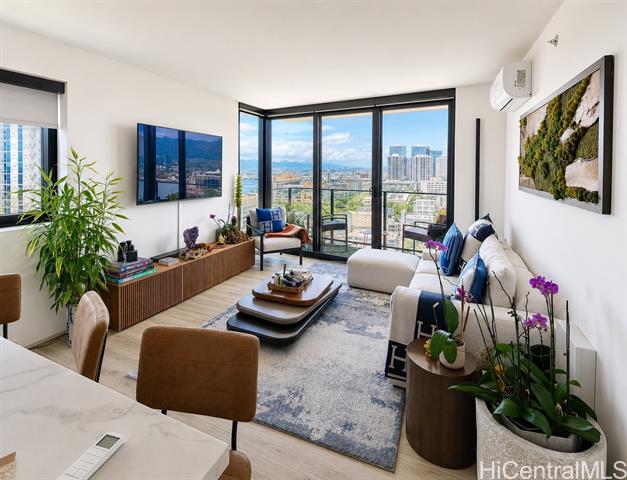 615 Keawe Street, 2006, Honolulu, HI 96813