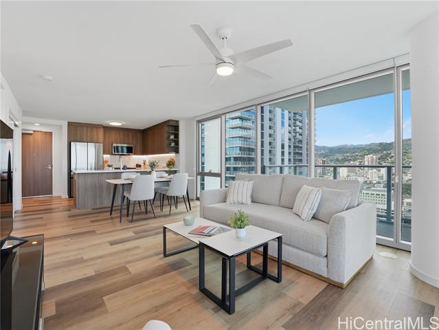 1500 Rycroft Street, 3101R, Honolulu, HI 96814