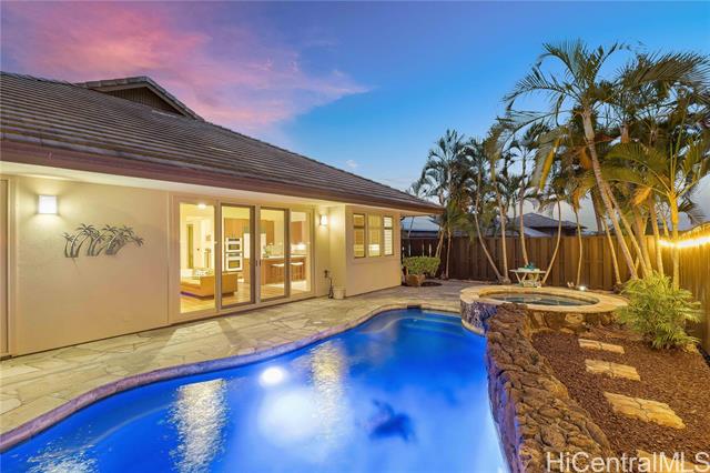 1032 Koko Uka Place, Honolulu, HI 96825