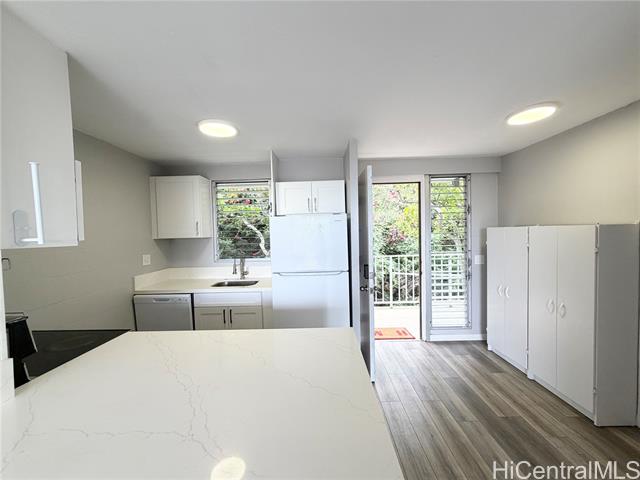 4970 Kilauea Avenue, 405, Honolulu, HI 96816