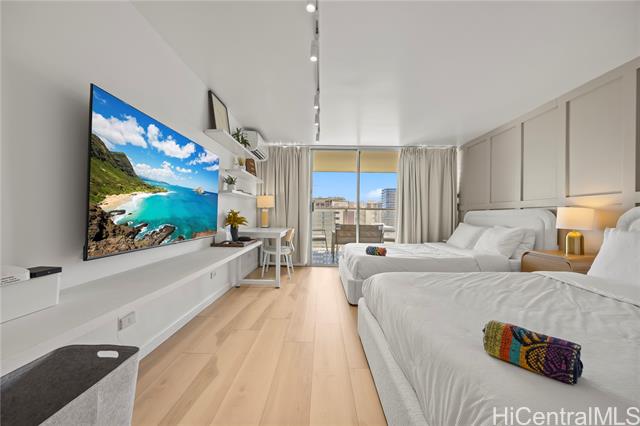 445 Seaside Avenue, 2415, Honolulu, HI 96815
