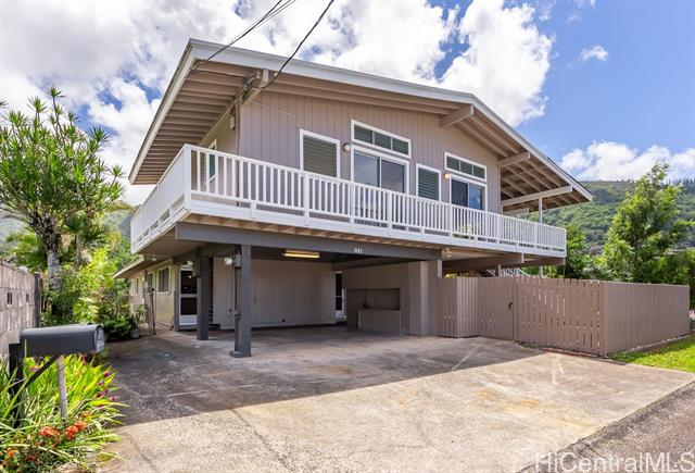 3183 Poelua Place, Honolulu, HI 96822