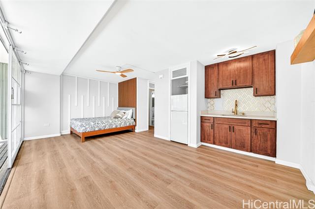 445 Kaiolu Street, 401, Honolulu, HI 96815