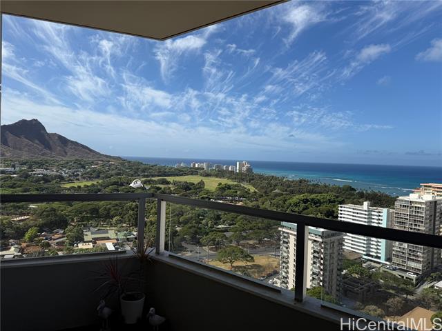 2600 Pualani Way, 2804, Honolulu, HI 96815
