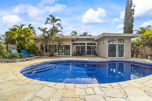 415 Iana Street, Kailua, HI 96734