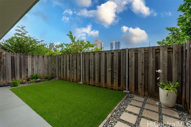 1617 Young Street, A106, Honolulu, HI 96826