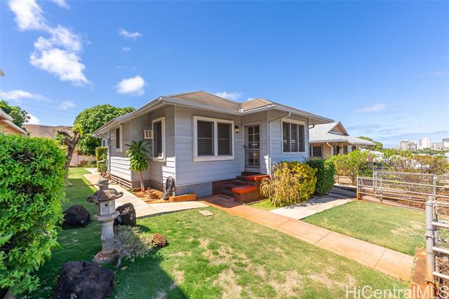 3327 Catherine Street, Honolulu, HI 96815
